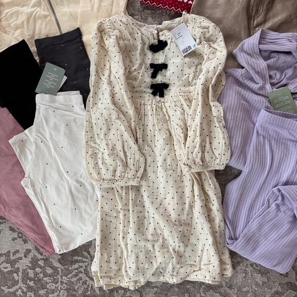 New with tags! Lot of H&M girls clothes size 9/10 - Picture 3 of 7